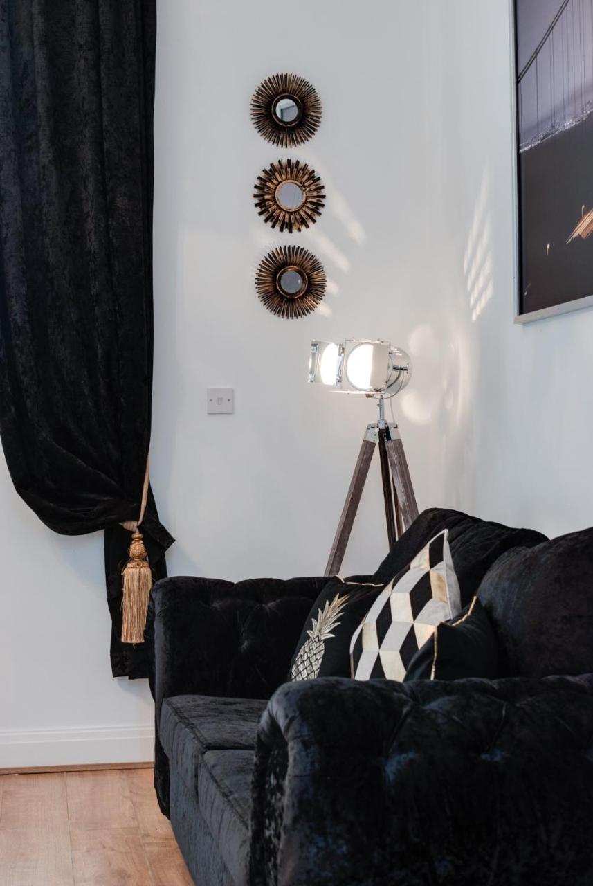 Duke Street 4*