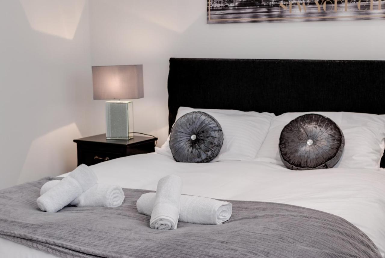 Duke Street Aparthotel 4*