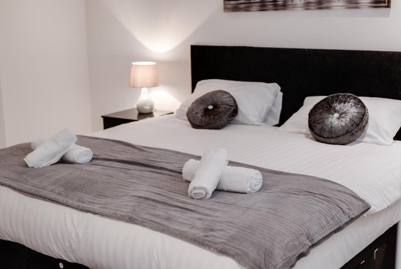 Duke Street Aparthotel 4*